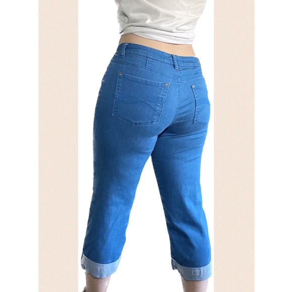 Vibrant Blue Capri Denim, well worn - Picture 1 of 4